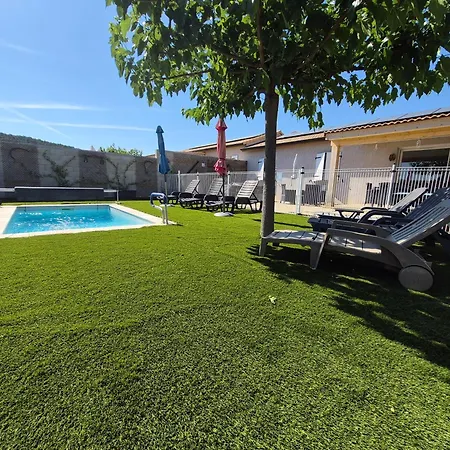En Ardeche, Maison De L'odyssee Climatisee Avec Sa Piscine Privee Et Chauffee Ferienhaus *